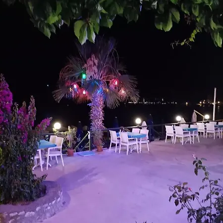 Oba 09 Restaurant-motel-beach * Marmaris