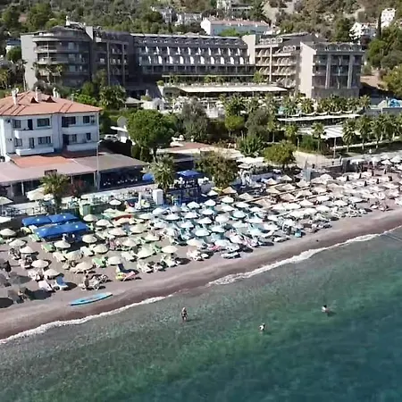 Oba 09 Restaurant-motel-beach Panzió *